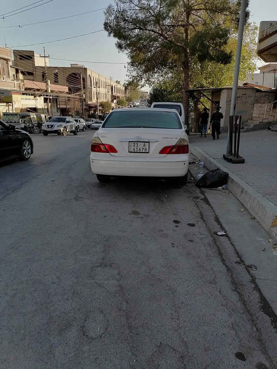 Toyota avalon 2000 شتی لۆک دوو پارچە و پەڵەیەکی بچووک گێڕوو مەکینە بەشەرت سەنەوی بەسەر چووە چەن مانگێک ئەبێ بە ناوکردن بەشەرت سەیارەکە ماڵی دۆستە تابڵێ بە کێشوو نەرمە لە ڕۆیشتن بۆ سعریش پەیوەنی بە خاوەنەکەی بکەن:: *********** رانية, السليمانية
