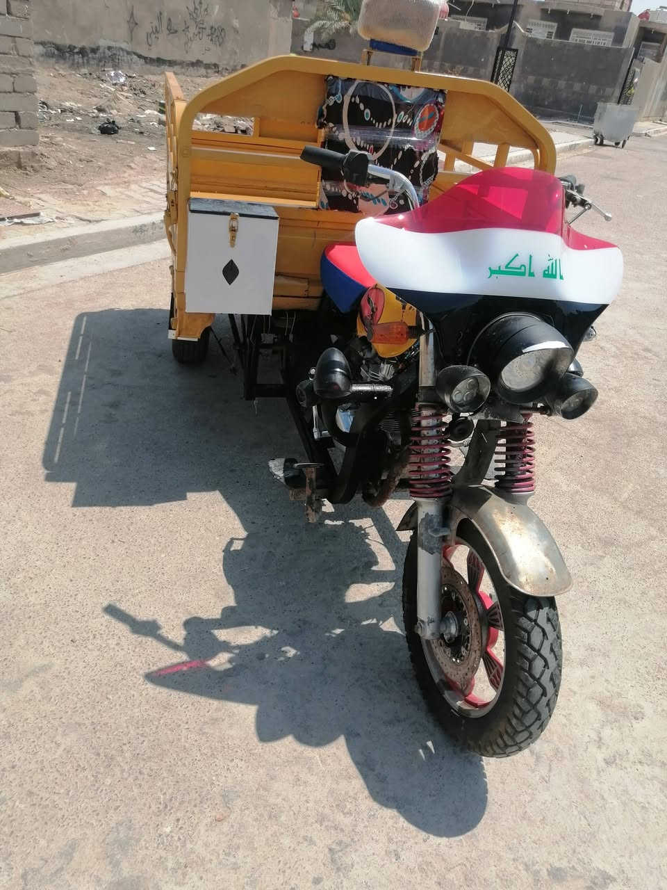 ستوتة للبيع مديل ٢٠٢٠ بدي نضيف شاصي قطره خياس و لحيم مابي كهربائيات فووول. السعر ١٧٠٠ وبيهاا مجال للشراي. بصرة. قضاء المدينه ***********
