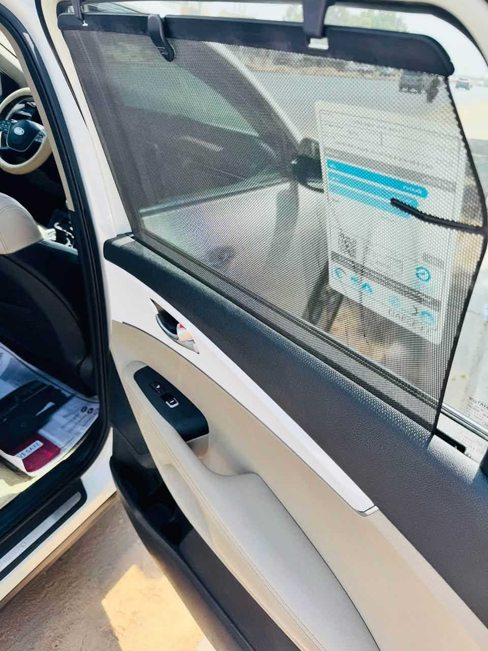سلام عليكم. للبيع سورنتو موديل 2020فول موصفات للأخير خليجيه  دفع رباعي تبريد كشنات شحن لاسلكي ك5كامرات رقم بغداد تحويل مباشر بسمي سياره كفاله بيه فقط بارد بثلاث أماكن فقط باردات صغار سياره مماشيه وجديده حيل سعره 230وبيه مجال بصيط المكان النجف الأشرف  للستفسار ***********
