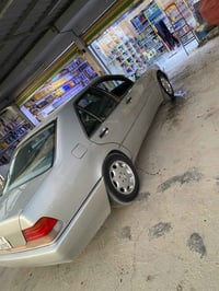 مارسديس S500 موديل 1992 قطعه ونص صبغ فقط نظيفه كلش فول مواصفات رقم نين...