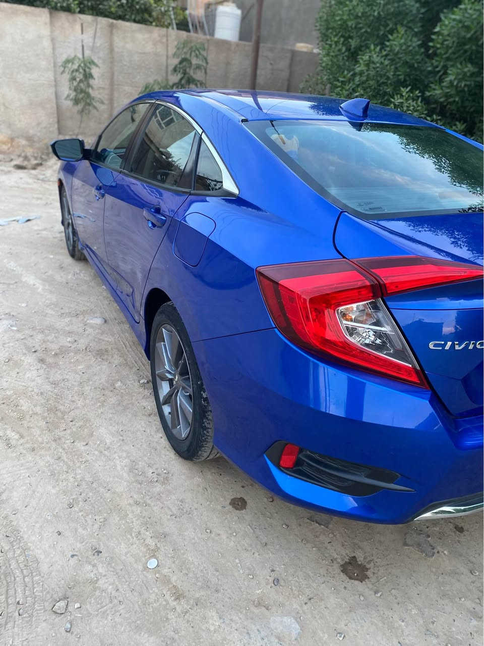 🔱 هوندا سيفك 2021
Honda Civic 2021

🛞 ماشيه 95 الف

🔘 رقم بابل 

🟠 المواصفات 
• محرك 1500 تيربو
• ⁠بصمه تشغيل 
• ⁠فتحه سقف
• ⁠تشغيل عن بعد 
• ⁠كاميرا بالمرايه الجانبية 
• ⁠كشنات تدفئة 
• ⁠شاشة كبيره
• ⁠تحكم ستيرن

✅ كير ومحرك مكفول ١٠٠%

💢 وارد امريكي تفاصيل الضرر مرفقة مع الصور

🔸 السيارة مستوردة بكتاب معوقين ينرفع الحجز شهر الواحد سنة 2028

📍 مكان السيارة بابل/محاويل

☎️ رقم صاحب السيارة 
***********
السعر 105 وبي مجال المحاويل, بابل
