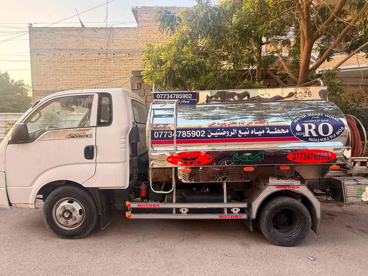 السلام عليكم كيا بنكو 4000 تنكر ستيل 304 حجم الخزان 4000
السيارة خير من الله فقط بيه خيط تبخير خفيف جدا 
بنسبة للنماذج التعبانه لا تتصل ودور صيدات اني لا مستعجل ع بيعته ولا متوازي فهاي الفئه لا تتصلون سعره 165 السيارة كامله كبل تطلع للشغل ***********
