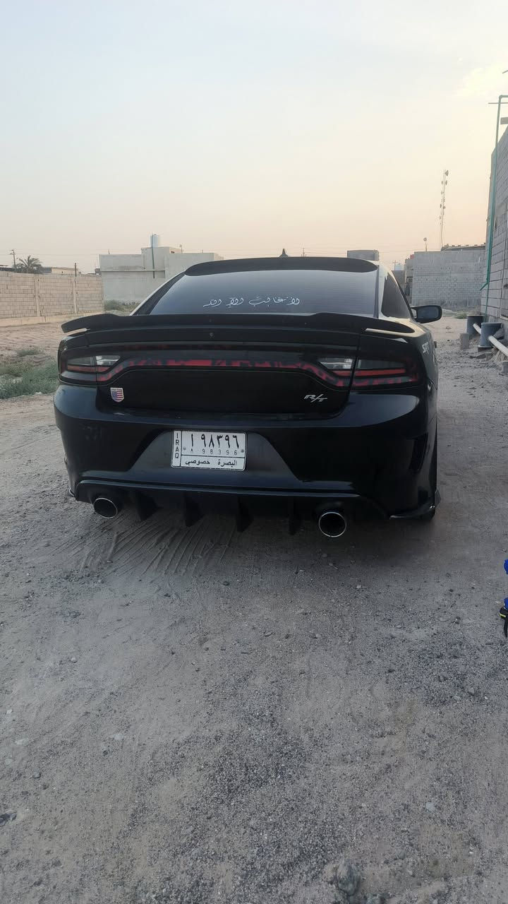 السلام عليكم
جارجر موديل 16 هيمي rt 5700 رقم بصرة تحويل ثاني يوم كير محرك كفالة تخم تاير قبل شهر شاده حداديه ٨٠٪ حادث السيارة جاملغ وبنيد وهنا بالعراق بيه نص الجاملغ الخلفي صبغ أثر دحجة صغيرة سيارة جاهزة ونظيفه بالنسبة لموديلهه السعر 157 وبيهه مجال قليل للشراي تليفون  *********** وبالخير إلي تصير من نصيبه
