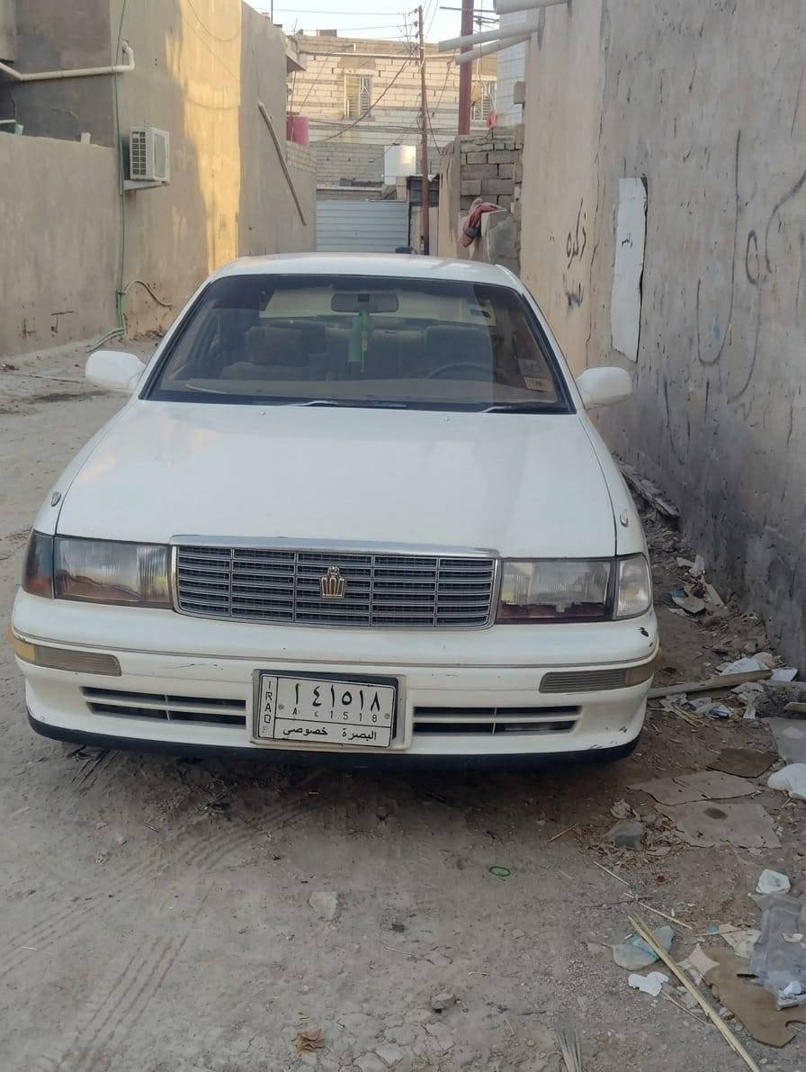 سلام عليكم 
سياره بطه منفصل مكفووله من ضربه القويه ومكفوله من صبغ العام ومكفوله من ناحيه الاصوليات وشرعيات  سياره حلوه ونظيفه وجاهزه كير محرك مكفولات شرط الفحص  سياره فول  من تحكمات بالكشنات وشاشه اندرويد  تخم تاير حداده حلوه ونظيفه تبريد جاهز وشغال بس بي مشكله بالكهربائيات سياره رقمها بصره وراعيها يمي  سعرها 55 وبيها مجال   عنواني البصره قضاء القرنه 
رقمي ‏‪***********‬‏ ترهم  بيع او مراوس حسب القناعه البصرة, العراق
