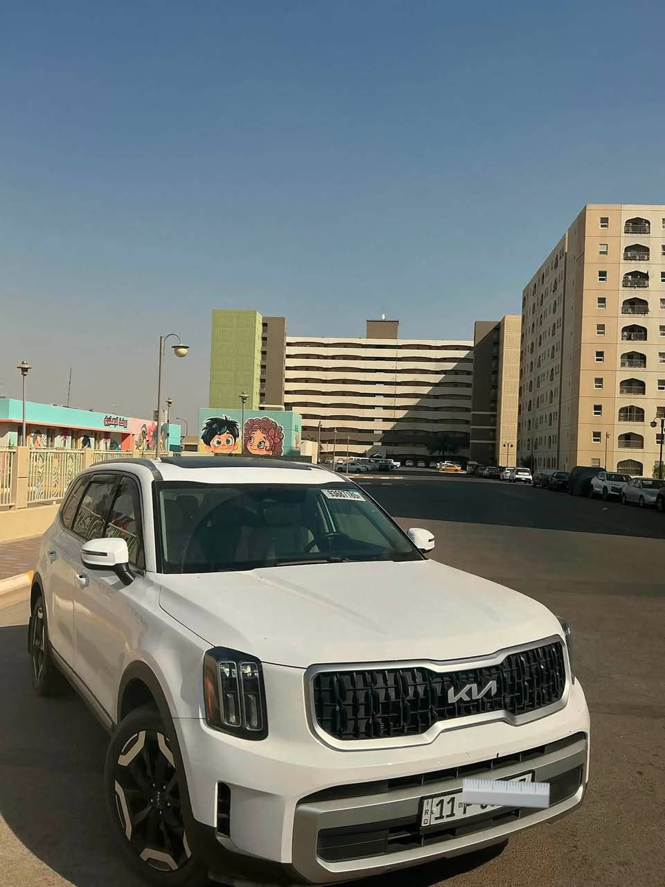 السلام عليكم اخوان 
كيا تيلورايد 2024 للبيع وبالعافيه على ياخذها لان سياره جديده جداً 
لون ابيض فول مواصفات كشنات منفصل VIP 
رقم بغداد شهداء باسمي اسويلك وكاله عامه باسم المشتري
ماشيه ١٦ الف 
تخم تاير اصلي  
حادث باب نفسه معدل ومصبوغ وصور الحادث مرفقه مع المنشور حادثه جدا خفيف بدون ايرباك
بجم امامي وخلفي كبس 
السياره كفاله عامه كير مكينه لغود شواصي 
مكاني بغداد مجمع بسمايه السكني 
للاتصال 
***********
