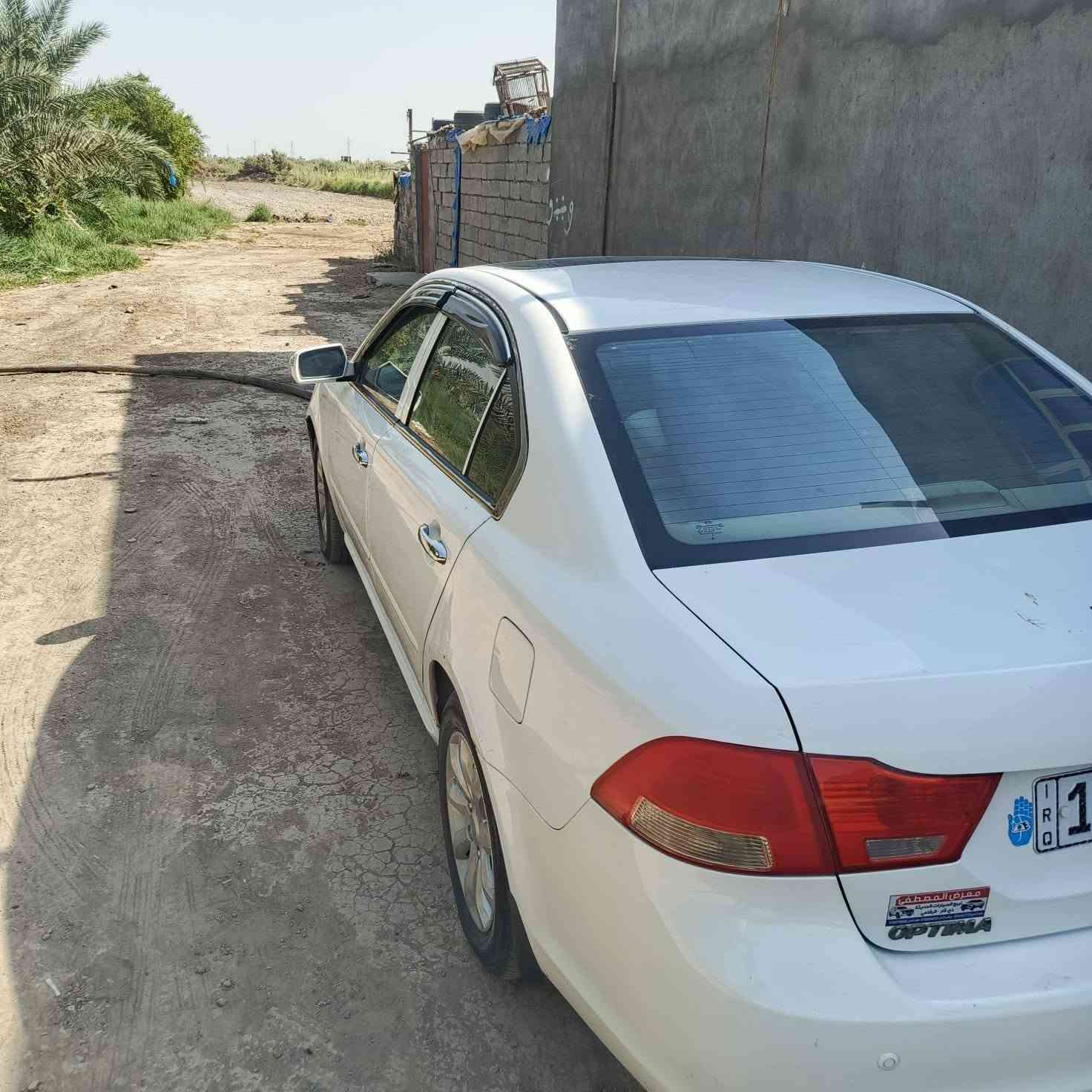 السلام عليكم اوبتما 2010 خليجي محرك 2000 كير ومحرك مكفول تبريد وحداده جاهزه  سياره فول مواصفات فتحه تحكم ستيرن برده خلفيه رقم بغداد انكليزي تحويل ثاني يوم بيها جاملغ وبنيد صبغ سياره جاهزه علا اخر حبايه ما جناي 
السعر 110
مكاني  
 ناصريه الغراف 
***********
