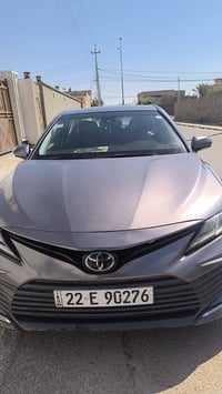 🚘 كامري LE 2023 للبيع  • ماشية 82 ألف كم • بيها ضربة بالبنيد • أكو بار...