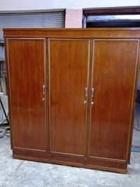 كنتور صاج 3 ابواب مستخدم نضيف 07722599158 بغداد يوجد توصيل بكروة