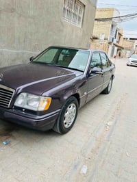 مرسيدس W124 • E320 ١٩٩٢ • مكفولة