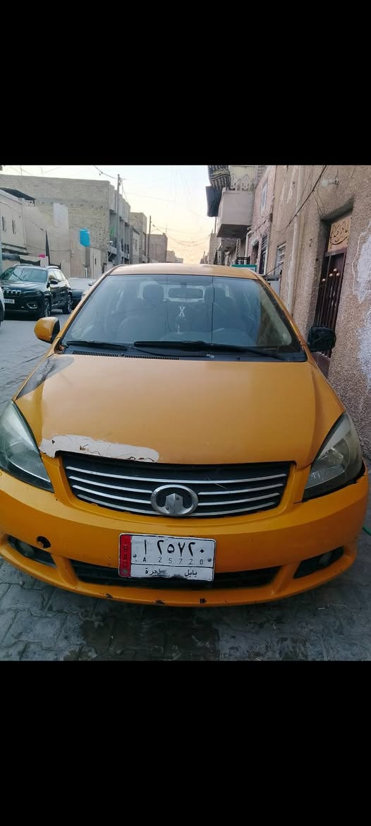 السلام عليكم سياره فولكس كير و مكينه كورلا لا تبخير ولا تنقيص هيئه ٢٠٠و غرامات ٧٥٠ سياره يحتاج الهه ترتيب فقط بيهه خياسات بل دوسه تحويل ثاني يوم و ترهم اقساط مقدما ١٢ و تنحسب ٣٠ او نقد ٢٦ورقه سياره مشيهه حلو  مكاني بغداد الحريه الثالثه رقمي *********** ابو علي
