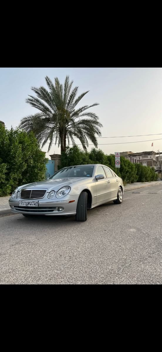 السلام عليكم
للبيع مرسيدس ام عيون ادوات ادوات حديده 
211 مديل 2007
E350
محرك 6V
السيارة شرط باكيت لوك
كفاله
تفاصيل👇🏻👇🏻
_ بصمة⁩
فتحه
_محرك +كير مكفولات ⁦⚔️⁩
_تبريد 3 قطع +ثلاجة⁦❄️⁩

_  شاشة ا🖥
انارة ترحيب💡 خارجية وداخلية ⁦⚔️⁩
_شاشة اعطال💬
داخل جديد جدا  كهرباء ⁦⚔️⁩
لايت زنون 
ايرباكات سليمة 
ويل جديد ⁩
سستم صوت BOSS 
صدر امامي خلفي جديد ⁦🛠️⁩
حساس مطر💦
تخم تاير جديد  
لايت اوتو   ⚔️
تخم تاير 
وضعيات قيادة سبورت وعادي واوتو🔥

لايت داينمك مع حركة الستيرن
داخل جلد اسود 
بردة كهرباء خلفيه
 بيبان بردات بلاد
دوس نيكل كروم
كير ثلاث وضعيات
كشنات هيترات مع كهرباء
كشنات خزن ميموري 3 وضعيات
تحكم استيرن جهتين
استيرن كهرباء 

ملاحظة / السيارة جاهزة من كل النواحي وفول مواصفات تجي تشغل وتروح 

السعر ( 75 وبيها مجال  للشراي وبالخدمه)

للاستفسار ***********
العنوان البصرة
