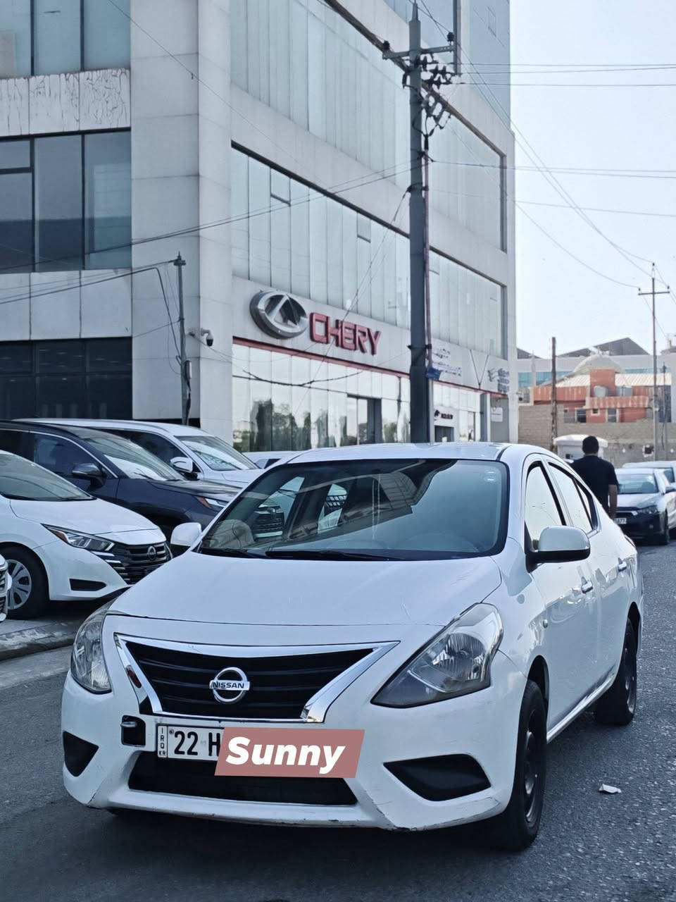 Nissan sunny 2018 ٣ پارچە سبوخی هەیە بێ ناوگرتن سیارە ٢٦٠ کم رۆشتوە بەنزبەت ساحریش ٨٦ وەرە و مەجال ***********
