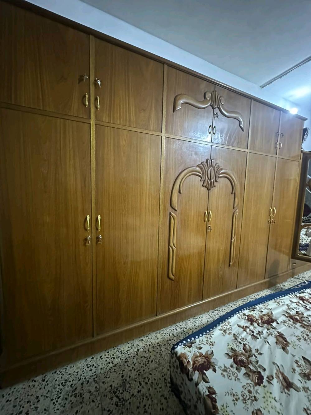 للبيع غرفة نوم عراقية 🛏️✨
غرفة نوم عراقية مرتبة وحالتها جيدة جداً، نظيفة ومحافظ عليها.
💰 السعر مليون دينار فقط
السعر نهائي، والبيع للجادين فقط.
📩 للاستفسار مراسلة خاص.