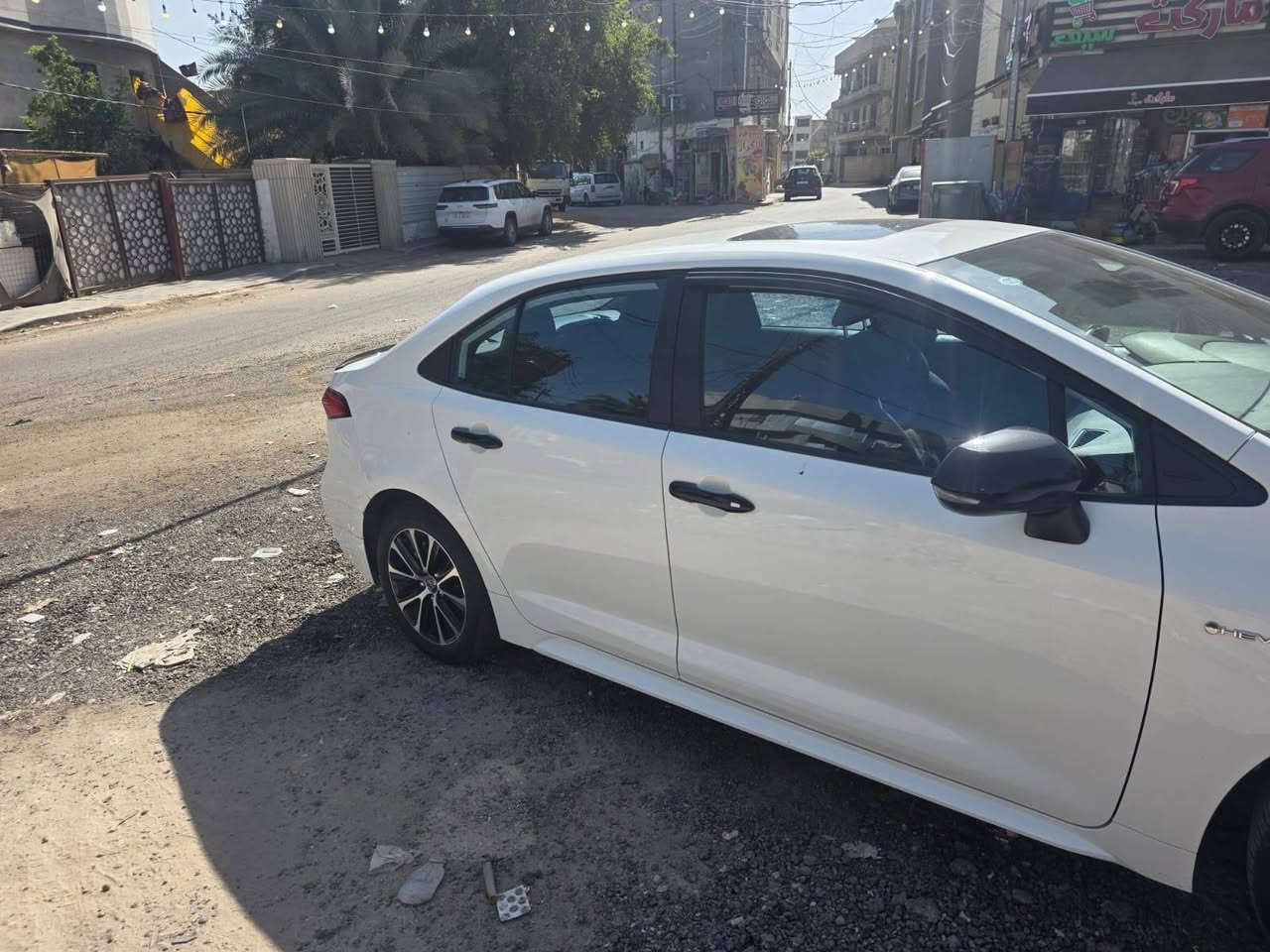 السلام عليكم
كورلا  شكل امريكي هايبرد موديل 2024
رقم أربيل تحويل ثاني يوم أو وكاله
سعر 155$ بيه مجال  سياره كفاله عامه  كير ومحرك وبدون ضرر او صبغ 
بس دعاميه بيها شخوط واكو رصعه بل قبغ مال صندوك مكحلة  
الهزة تنتهي سنة 2027 
عداد المسافة 43 الف 
 مواصفاته
فتحه سقف //بصمه تشغيل عدد 2 //تبريد قطعتين //شاشة جبير
كاميرا خلفية //رادار امامي //مثبت سرعة //تحكم ستيرن
اوتو هولد //هاد بريك بصمة //حاكية داخلية
سيارة بيها عازل حراري والبنيد مغلف PPF
بيها سبايدر اسود واليدات مغلفة اسود مع المري 
مكان سياره بغداد او اربيل 
رقم هاتف *********** أربيل, العراق
