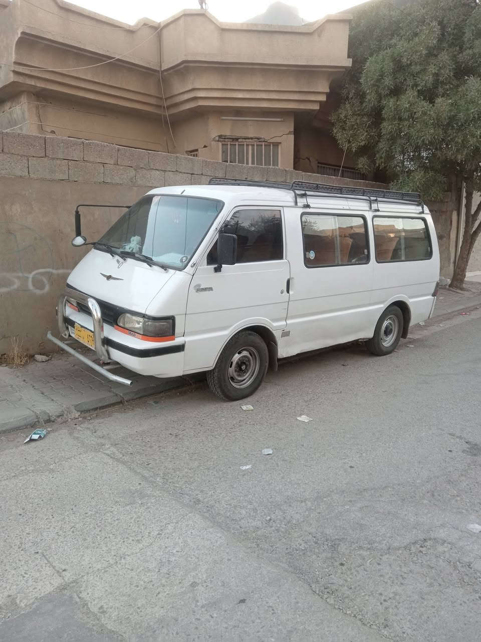 كيا بيستا موديل 1995،مه كينه ى به ته يه گيرو مه كينه و مالي مه ده ني و دزياري به شه رته،، سه ياره كه بي كيشه يه جوابي نامه ناده مه وه هه مو شته كم نوسيه مشته ريت تيل بكه سحري شي 32 و مامليه كي كه م
*********** 
كيا بيستا موديل 1995،مه كينه ى به ته يه گيرو مه كينه و مالي مه ده ني و دزياري به شه رته،، سه ياره كه بي كيشه يه جوابي نامه ناده مه وه هه مو شته كم نوسيه مشته ريت تيل بكه سحري شي 32 و مامليه كي كه م
