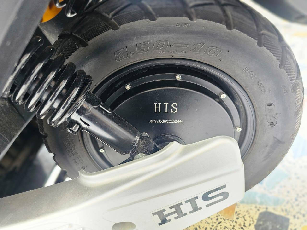 دراجه صاعقه نوع HIS وكاله 
موديل 2026
نضام  ABS
نضام R  الرجوع الئ الخلف
نضام P
ملف 3000 نحاس
بطاريات مصطرة كرافين العدد 6
اشاير لد + دبل اشارة
سويچ عدد 2 + بصمه كارت2 + ريمونت عن بعد 
بلاتوث سماعات ابلاديه 
كاشف اعطال 
السعر 975
للأستفسار اكثر اتصل ***********
العنوان ديالئ بعقوبه
