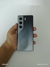 كامون ٤٠ برو 5G • ٢٥٦ • رام ٨