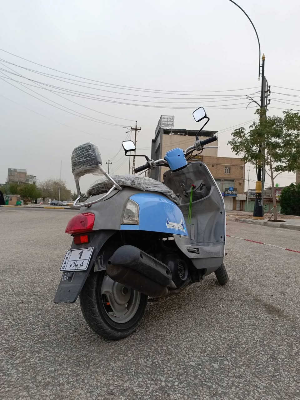 دراجه بوليس للبيع ما مفتوحه بلادي ختم واحد مكينه وكفرات مكينه تخبل شلعه ومعدل عنوان كربلاء حي الغدير 

***********
