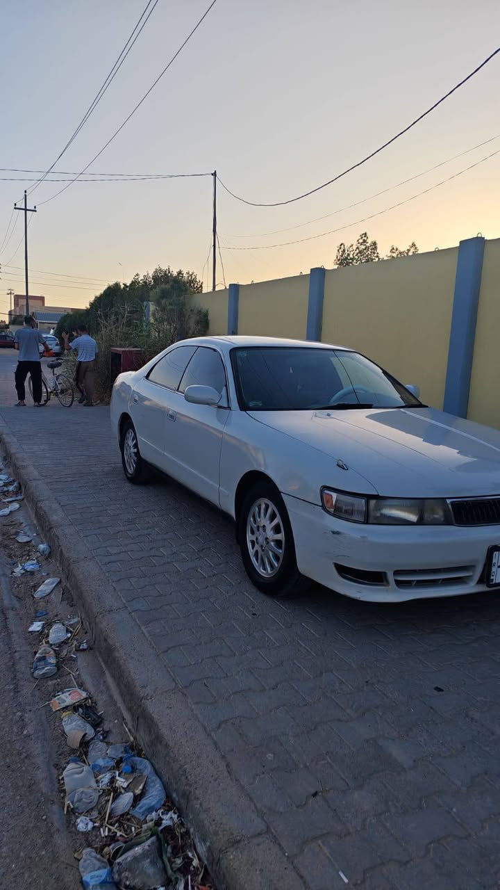 شيزر مديل 1995للبيع
مكفوله من كص واصوليات 
رقم انكليزي سنويه لل31
هزه جديده
محرك وكير نضاف 
السعر 50وبيه مجال بصيط للشراي 
العنوان النجف الاشرف 
سياره بسمي للاستفسار عل واتساب 
***********
