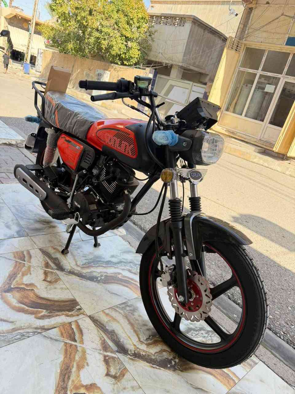 معرض القريشي ديالى بعقوبة قرية خرنابات المصداقيه عنواننا ✌️‭***********
توفر كافة أنواع الدراجات النارية ✌️
مرقم وسكنر نظام نقد قسط على ماستر رافدين ❤️

