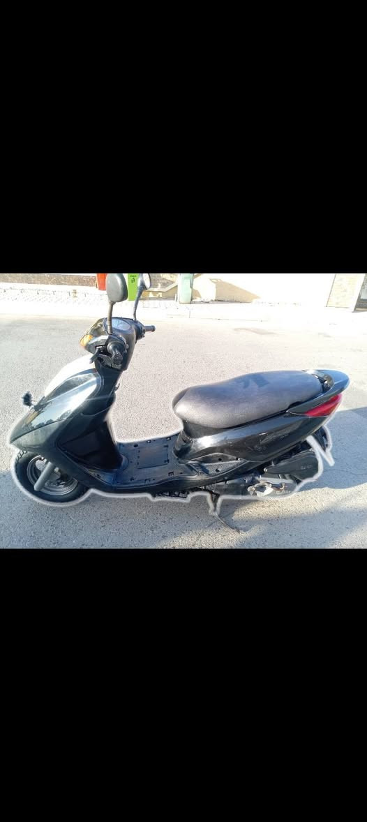 السلام عليكم  دراجه بريز خير من لله دراجه ختم واحد دراجه تخبل    للبيع  سعر 450 وبيها مجال قليل 
  وذا مراوس بدراجه شحن حجم كبير عادي  💁   

اتصل وتدلل  *********** واتساب 

***********  اتصل وتدلل
