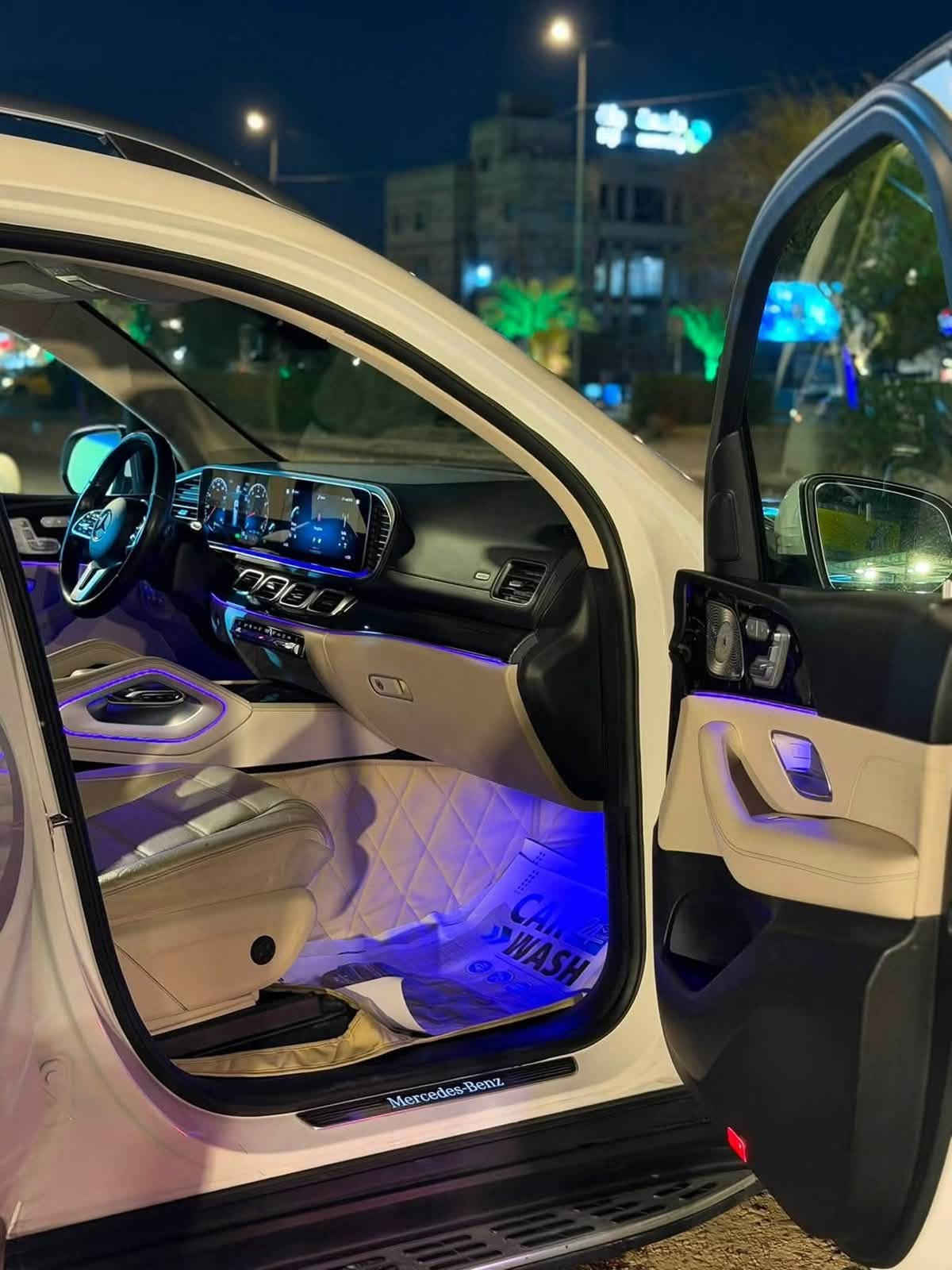 السلام عليكم
مارسدس GLS450 AMG
سعة المحرك 6سلندر
موديل؛2022
ماشية 45mil
رقم شمالي 
انضف مارسدس gls بهذا الموديل
المواصفات فول 
بانورما 
تبريد وتدفئة كشنات اماميه وخلفية
36 سماعه
رادار امامي خلفي حساسات امامي خلفي جوانب
قيادة ذاتيه
كشنات مساج
ليدات متحرك بيانو تلقاىي
خمس كامرات
جكات 
توقف ذاتي اصطدام
انارة ترحيب 
صندوق كهرباء
السيارة المواصفات هواي فول عدا شفط الابواب

السيارة وارد امريكي حادثهه فقط نص قبق جنطه صبغ بدون ايرباك بدون شاصي بدون لغد 
السيارة جاهزة للاخير
مكان السيارة بغداد الدورة 
السعر545$
مراوس اراوس حسب القناعه 
للاستفسار :***********
