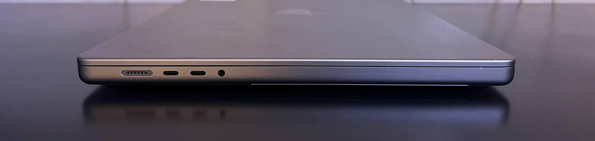 ماك بوك برو 2021 • M1 Pro • ١٦جيجا رام ٥٠٠SSD