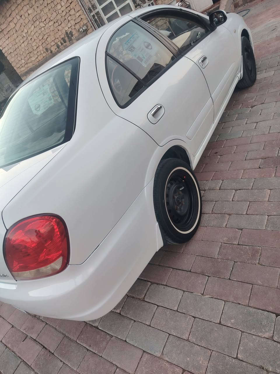 صني  2010 ياباني كير محرك تدفئه تبريد صدر كله جيد  بيها الجاملغ الامامي الايمن تبديل وهلال البنيد بارد وصبغ الهلال وتلحيظات خفيفه  السعر 97 وبيها مجال بسيط رقم بغداد بسمي ***********
