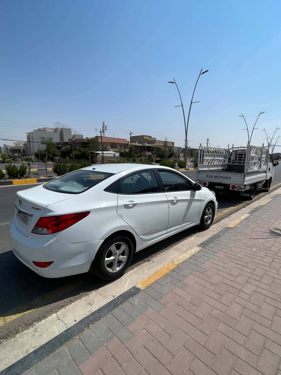 اكسن ٢٠١١بدون صباغ محرك ١٦شرط لاصرف ولانفخ سنويه جديده سياره جهازه السعر٩٧ بيهاء مجال قليل ***********
