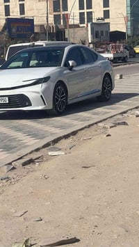 المحاويل • الجامعه المستقبل • سيارة صغيرة حديثة
