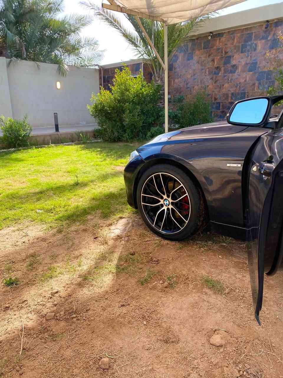 F30
320xdriv 
للبيع فقط 
موديل 2017
كشنات جلد تدفئه 
محرك 2000توين توربو
تخم تاير حداديه 
تبريد ثلج 
محرك كير شرط 
ماشي 170 km
رقم أربيل باسمي تحويل ثاني يوم هزه سنويه جديد 
السعر 145 
الضرر جاملغ وبنيد وارد 🇨🇦 
***********
