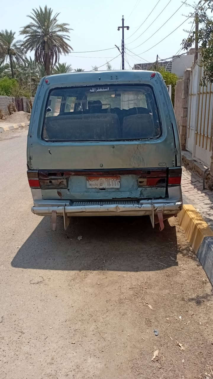 كيا بستا ٩٤ سنويه ساقطه صاحبهه بغداد ماواصله مكينه ونجي جديده كير فتون بيهه سياره شغاله ١٢ ورقه بيهه مجال  المكان العباره حد مكسر *********** اتصال
