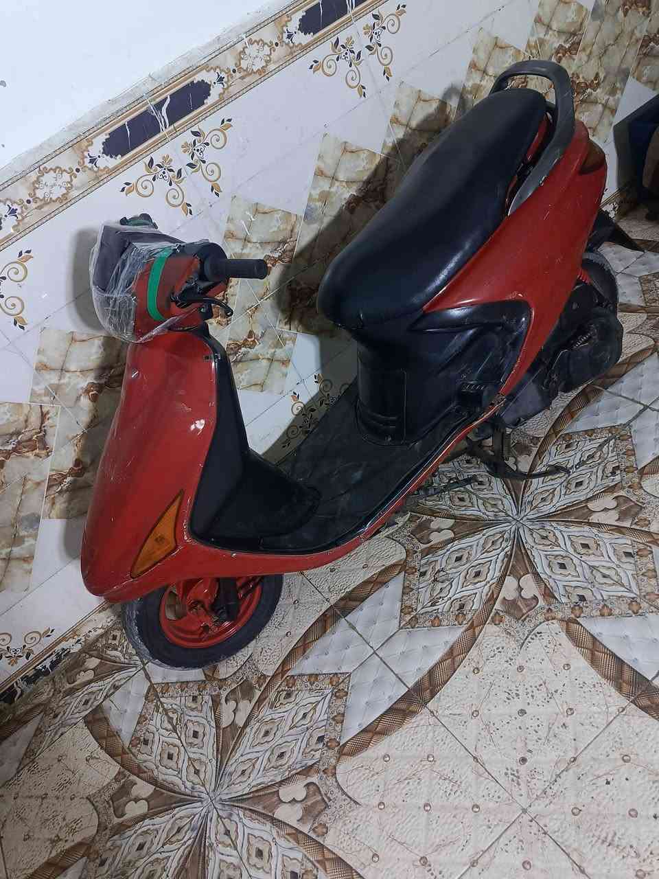 دراجه فراشه مكينه ناعمه سلف هندر اشاير لايتات هورن قفالات كلها شغاله السعر 375 وبيها مجال للشراي مكان بصره حيانيه ***********
