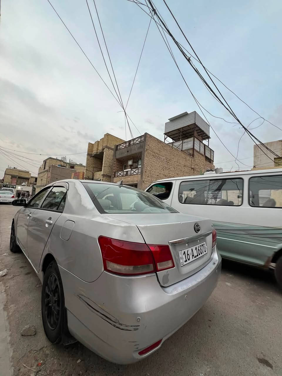 سلام عليكم سياره BYD G3 سياره كير عادي مكينه هونداي سياره خير من الله ما بيه اي شي فد بيها طخطخات ب جاملق ونقص بيها تبريد  اما بعد اي نقص ما بيه لل علم رقم ديوانيه السعر 45 وبيها مجال  لل استفسار واتساب *********** رقم هاتف ***********
