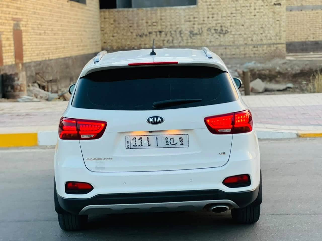 سورنتو • مكينه V6 • ماشيه ٩٠الف