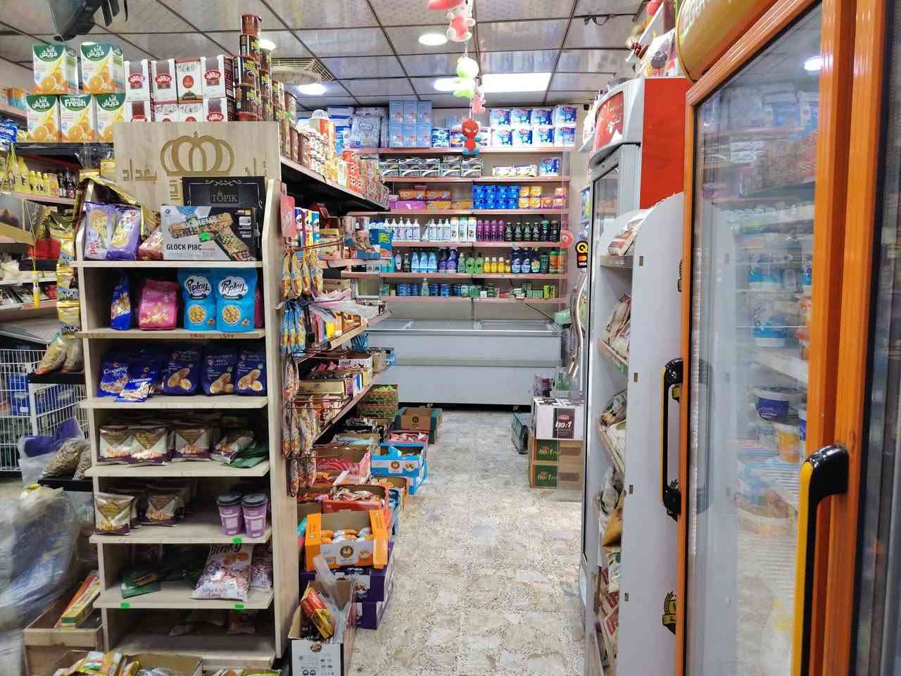 اسواق للبيع الغدير قرب مروان لبنجرجي  ا ستفسار  ***********
