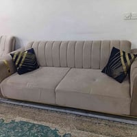 ٢ قنفات كبير • ٤ كراسي صغير • ديوانية حي الفرات
