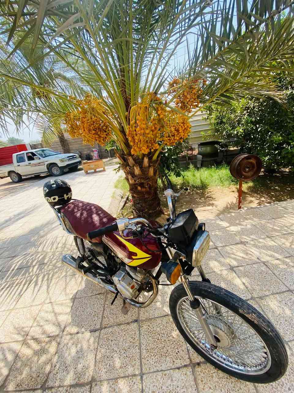 سلام عليكم
تايكر 2021
محرك مفتوح مبدل بستم 
عايزه لاستيك ولف
نضافه كدام عينك
كهربائيات شغاله 
عايزه اشاير وره 
سعر٣٢٥ 
ويرهم مراوس تايكر او سيفان
واتساب***********
