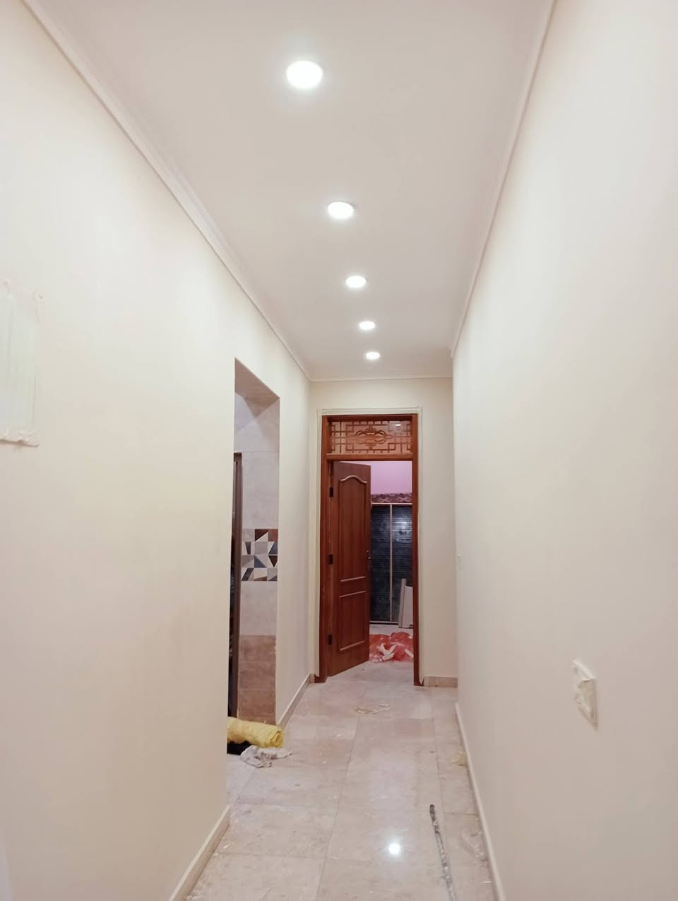 سلام عليكم صباغ وديكورات غرف نوم وغرف اطفال واجهات وحديد  شغل درجه اولى وسعارنا مناسبه
*********** كادر ابو ذوالفقار الصباغ 🌹🌹.  متفرغ حالين اسعار مناسبه
