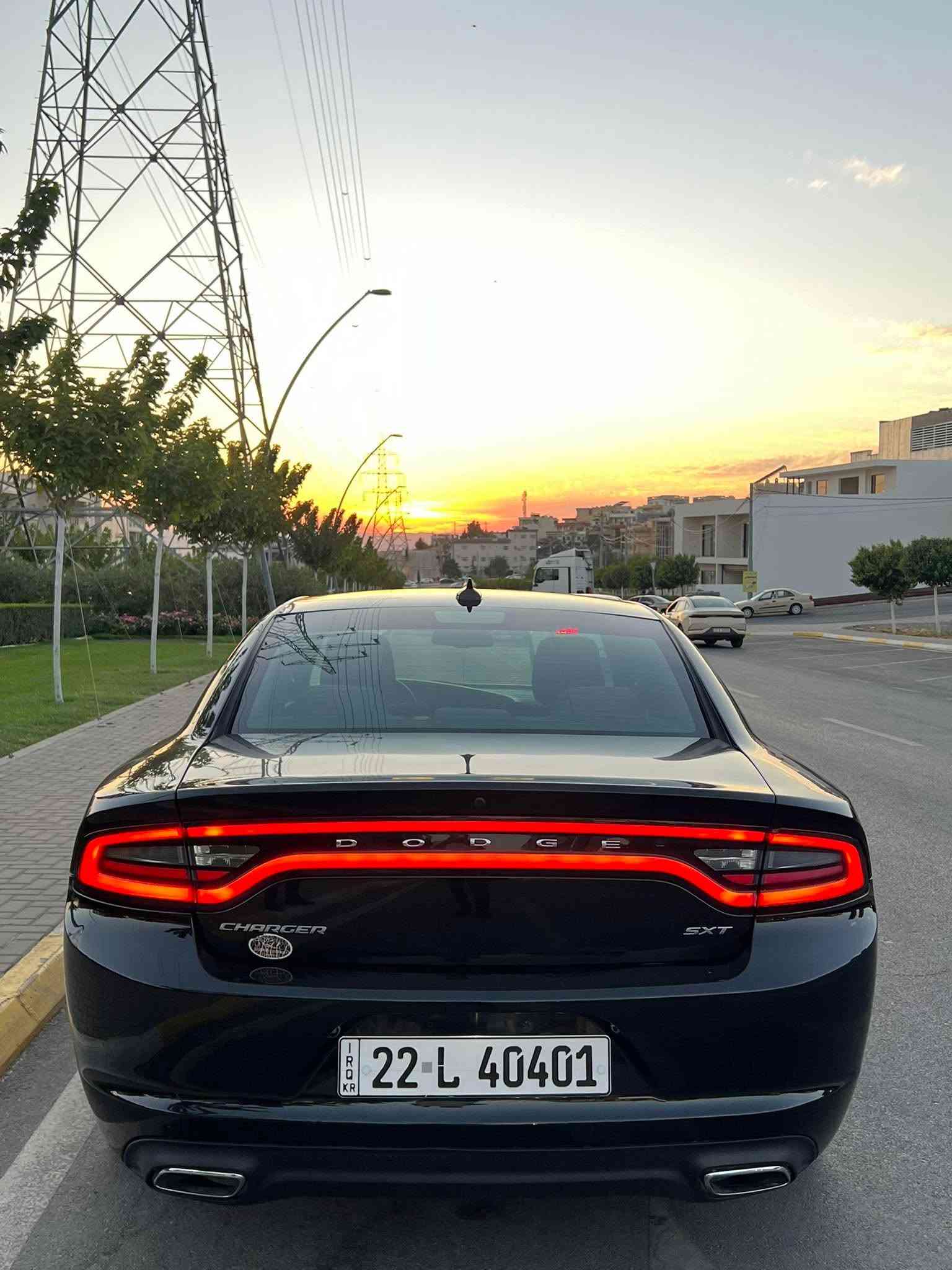 Dodge charger 2017  SXT
دوج چارجر ٢٠١٧ کلین تایتل
مواسەفات sxt
شاشەگەورە
بەصمە
شەخال
دەرگا بەصمە
کوشن کارەبا
حاسە
کامیرا
گێڕو مە کینەی بەشەرت نەکراوەتەوە
بێ بۆیاخو بێ ساردو بێ پارچە گۆڕانە تەنانەت دەعمیەکانیشی بە شەرت بۆیاخی نیە
هەموو گیانی بە شەرت
لە سەر دەقی شەریکە ماوە
دەعمی بۆ دەعمی بە شەرت
شوین سلیمانی 
***********
