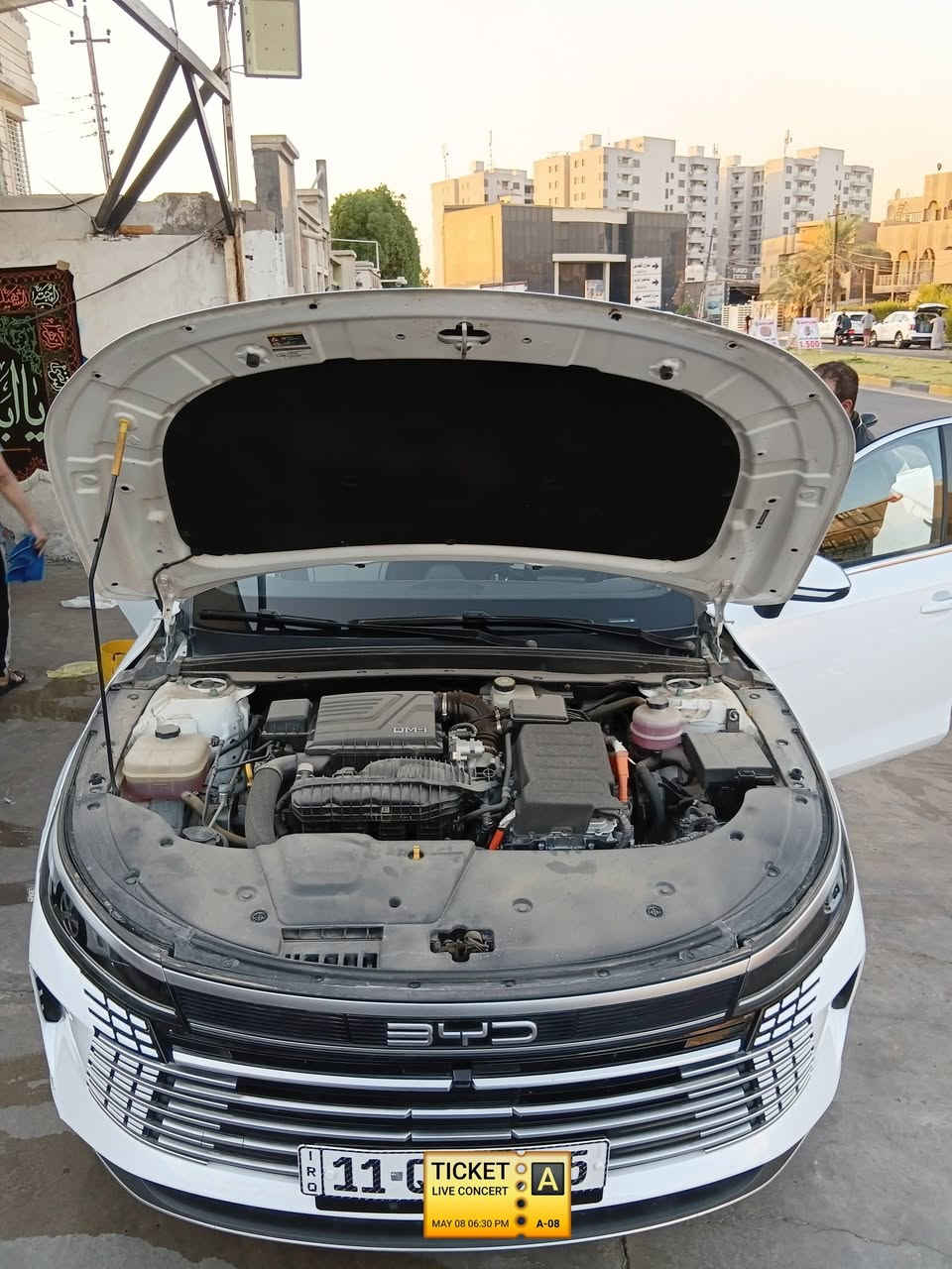 BYDديستروير ماشي ١٠ الاف الكلي سياره  شبه زيرو بيه طخه موضحه بلصور  مرجعيه بارد علكد شبر بجاملغ الخلفي وجامه بك لايت مكسوره  السعر ١٨ و٨٠٠  مكاني البلديات  ***********
