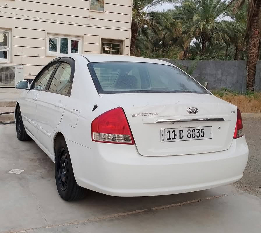 كيا اسبكترا موديل 2008 صبغ احزام جماليه شرط ما بيها قطرة معجون..محرك وكير بحالة الوكاله
تبريد ثلج حداديه اماميه وخلفيه لوك تخم تايرجديد دوشمه شاشه كامره السياره جديده وما عايزه ابد ......رقم بغداد انكليزي بااسمي تحويل مباشر 
السعر  ٨٨ 
مكان السياره كربلاء 
ما يعجبك السعر اعبر المنشور السوك كلشي بيه
***********

كيا اسبكترا موديل 2008 صبغ احزام جماليه شرط ما بيها قطرة معجون..محرك وكير بحالة الوكاله
