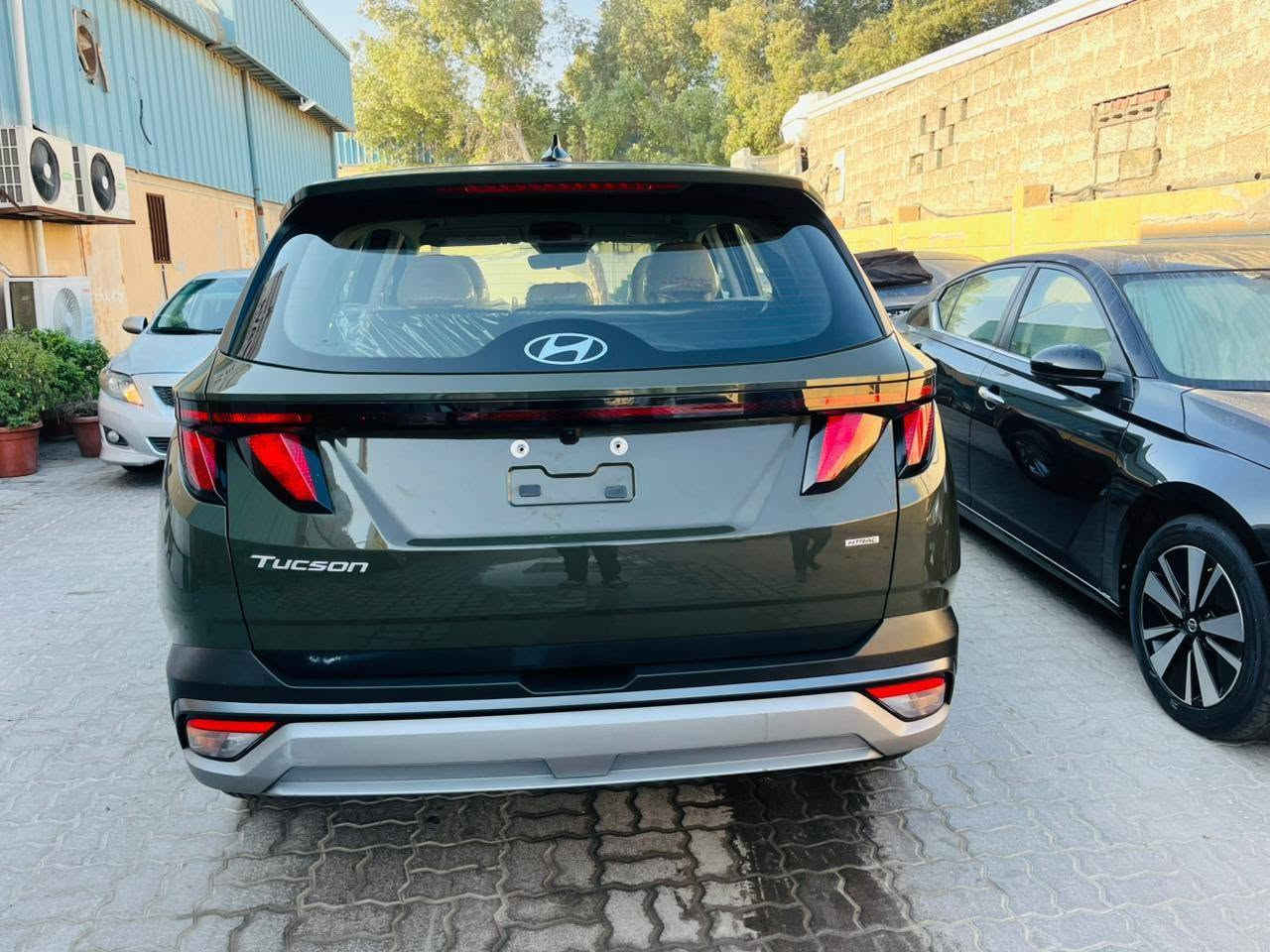 HYUNDAI TUCSON 2025 
ماشيه 3000 
بدون ايرباك 
كتاب شهداء 
19,000$
العنوان مدينة الصدر قطاع 22
للاستفسار ***********
