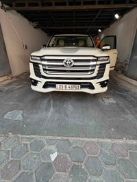 لاندكروزر VX • ٢٠٢٤ • كربلاء