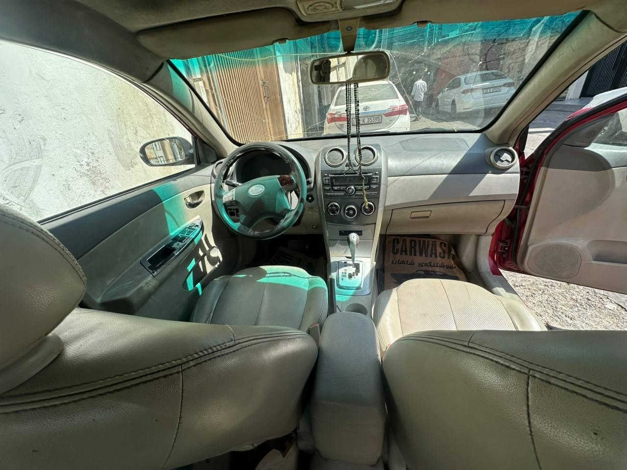 byd 2013
بیوایدی مۆدێل 2013
***********
گێڕ و مەکینەی بیلاد مەکینە گەورە
قەپات مواسەفات گێڕ تۆماتیک  تەبرید  جام کارەبا  بەسمە سلایت
کوشن جلد ناو زەرد
سەنەوی ئەسڵ و وەکالەیە کێشەی مەدەنی و وەکالە بەشەرت بەس چامرغی پشتەوەی هەیتی و پێش و پشتی کەپسە سەیارەکە ماڵی دۆستە
سعری ٣٣ وەرەقە و ماجالێکی برایانەی تێدایە موشتەری نی بێزارمان مەکە شوێن هەولێر
*********** أربيل, العراق
