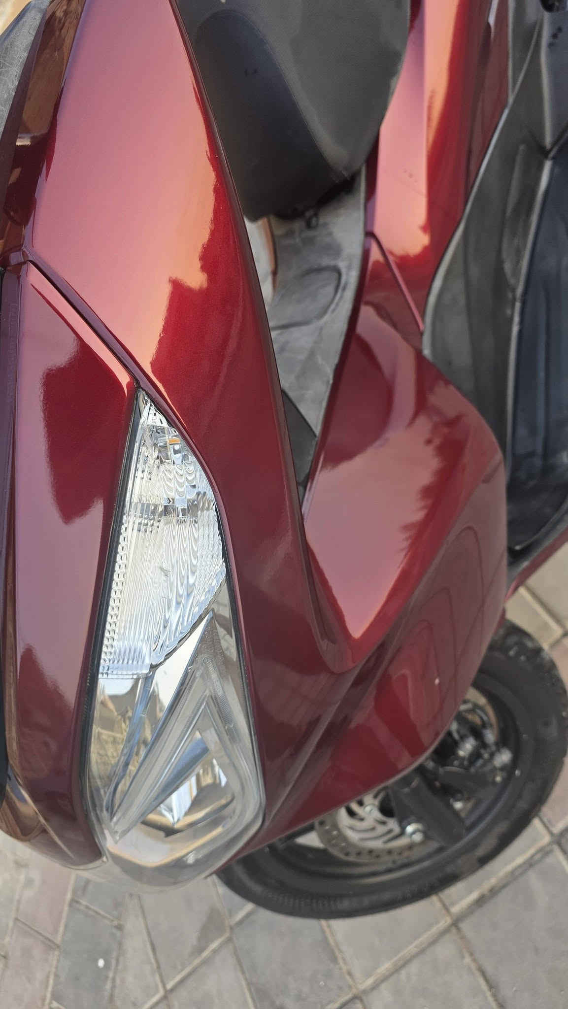 السلام عليكم PCX جيل ثاني 🇯🇵 ياباني
‏​⚙️ المحرك: 150CC
‏​🎨 اللون: ماروني مميز ❄️.  
‏ماشية 18الف وبل يابان ماشية 14الف 
‏سويجات العدد 2
‏مواصفات
‏كامرات اجت بيهة من 🇯🇵اليابان✅
‏تدفئة بل يدات ✅
‏حساس ازدحام ✅
‏حساس استان ✅
‏الدراجة ورقة المزاد مالتهة وصور اليابان وتقريرهة  مالتهة موجود    
‏🛠️ الدراجة: مكفولة    
‏​​📍 الـمـكـان: بـغـداد :الشعب 
‏📱 لـلـتـواصـل والإسـتـفـسـار: (‪***********‬) 
‏

نص مكتوب في الصور:
- HONDA PCX150 Inspected Sold Starting price 0 ¥ 0 ¥ Final price 196 000 ¥ 112 000 ¥ Cost calculation Price in yen 112 000 ¥ Finish price in yen 000 000 ¥ Calculate Overall rating 4 Year of registration 2016 Mileage 14 567 km Mileage history 0 km Displacement 150 cc
