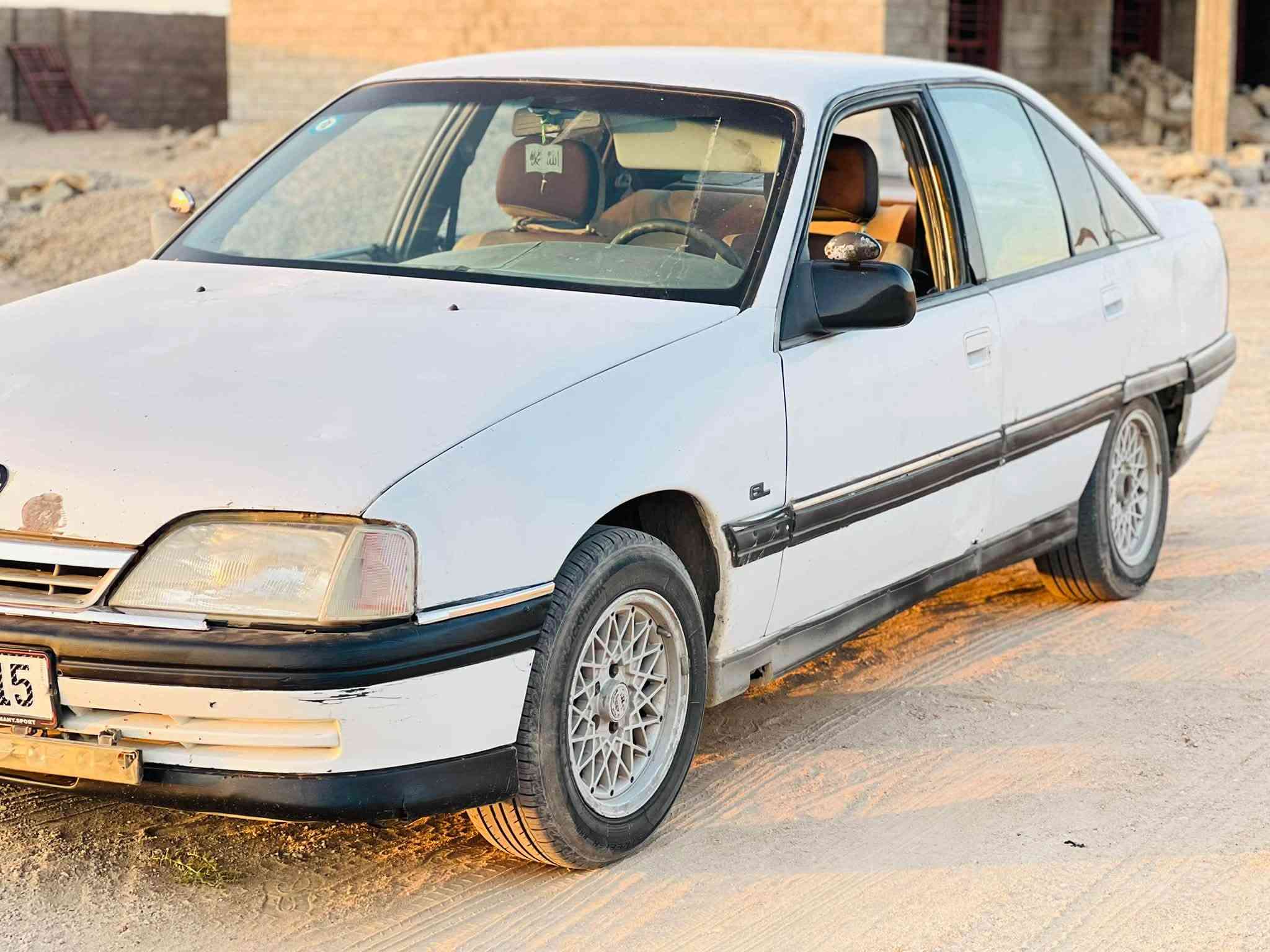 السلام وعليكم اوبل اوميكا موديل 1991 رقم انبار سياره بسمي تحويل ثاني يوم محرك وكير خير من الله صدر جديد تخم تايرات جدد كهربائيات شغاله السعر 23 وبيها مجال مكاني الفلوجه بيع فقط

الاستفسار 
***********
***********

