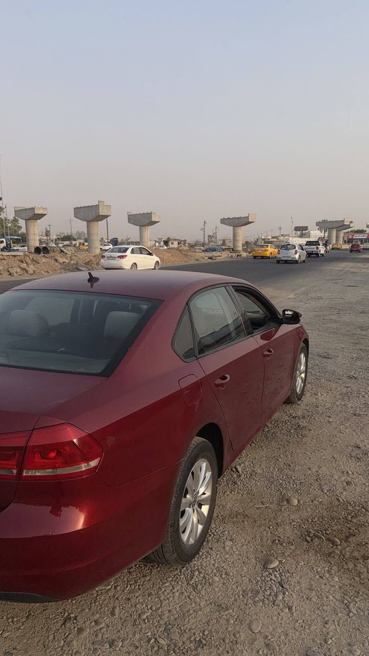 باسات احمر موديل 16 خليجي 5 سلندر 3 مواصفات بيها ملاحضات بدون حادث بجم امامي وخلفي كبس فقط كلير وتعديل بي
مكانه بكركوك 
سعره 105بيه مجال 
***********
