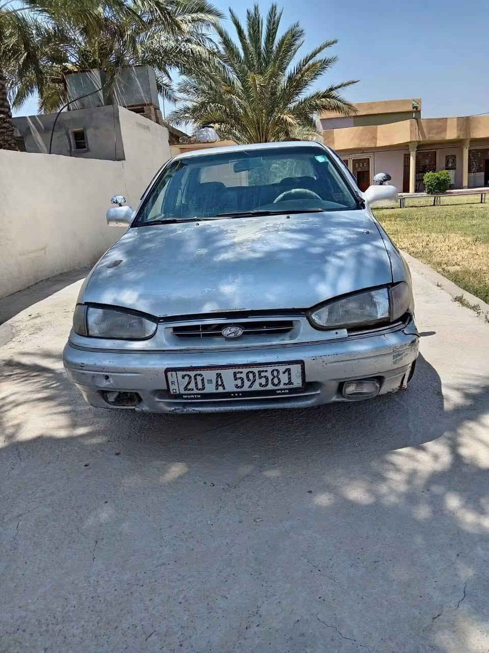 السلام عليكم الانترا دمعه موديل  1994 رقم ديالى دولي سنوية 2031 بسمي تحويل مباشر  كير محرك خير من الله سيارة بلادية بدون صبغ مكان ديالى الخالص ناحية السلام سعر 23 وبيهة مجال بسيط اتصل ***********
