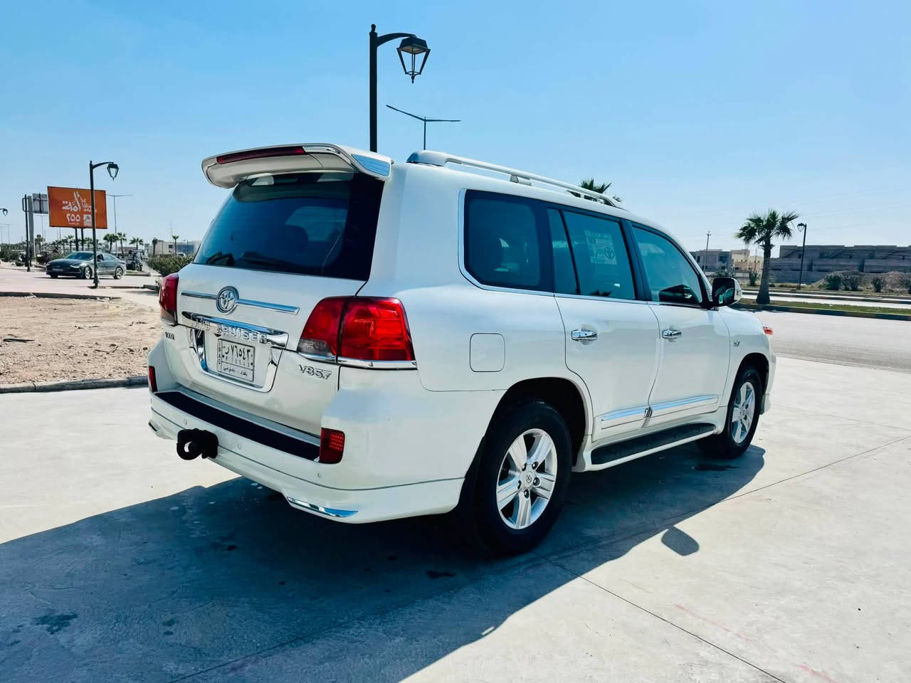 ✨🚙 للبيع أو المراوس 🚙✨
💎 تويوتا لاندكروزر GX-R موديل 2014
🔥 محرك V8 سعة 4600

✅ كفالة عامة
🛡️ سيارة مكفولة
📍 رقم بغداد
❄️ صدر تبريد
🪑 غرفة جديدة بلون قرميدي
🧊 ثلاجة وكالة
💡 إنارة LED ترحيب
🔧 إدامة سنوية مجراة بالكامل
✔️ سيارة نظيفة وجاهزة للاستخدام ولا تحتاج أي مصروف

🤝 للبيع أو المراوس
💰 السعر بعد المعاينة وللجادين فقط

📞 للتواصل:
☎️ ***********
☎️ ***********

⭐
